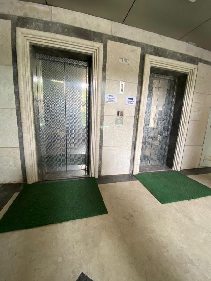 Hotel Airport Prime -Near Mumbai International Airport Andheri East Buitenkant foto